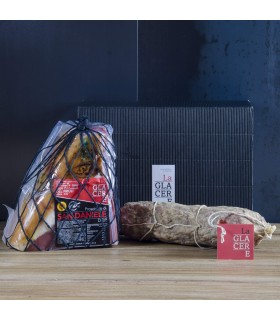 Geschenkbox mit San Daniele Rohschinkensteak und friaulischer Salami