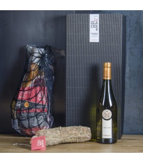 Coffret cadeau avec la moitié du jambon cru San Daniele, du salami et du vin "Friulano".